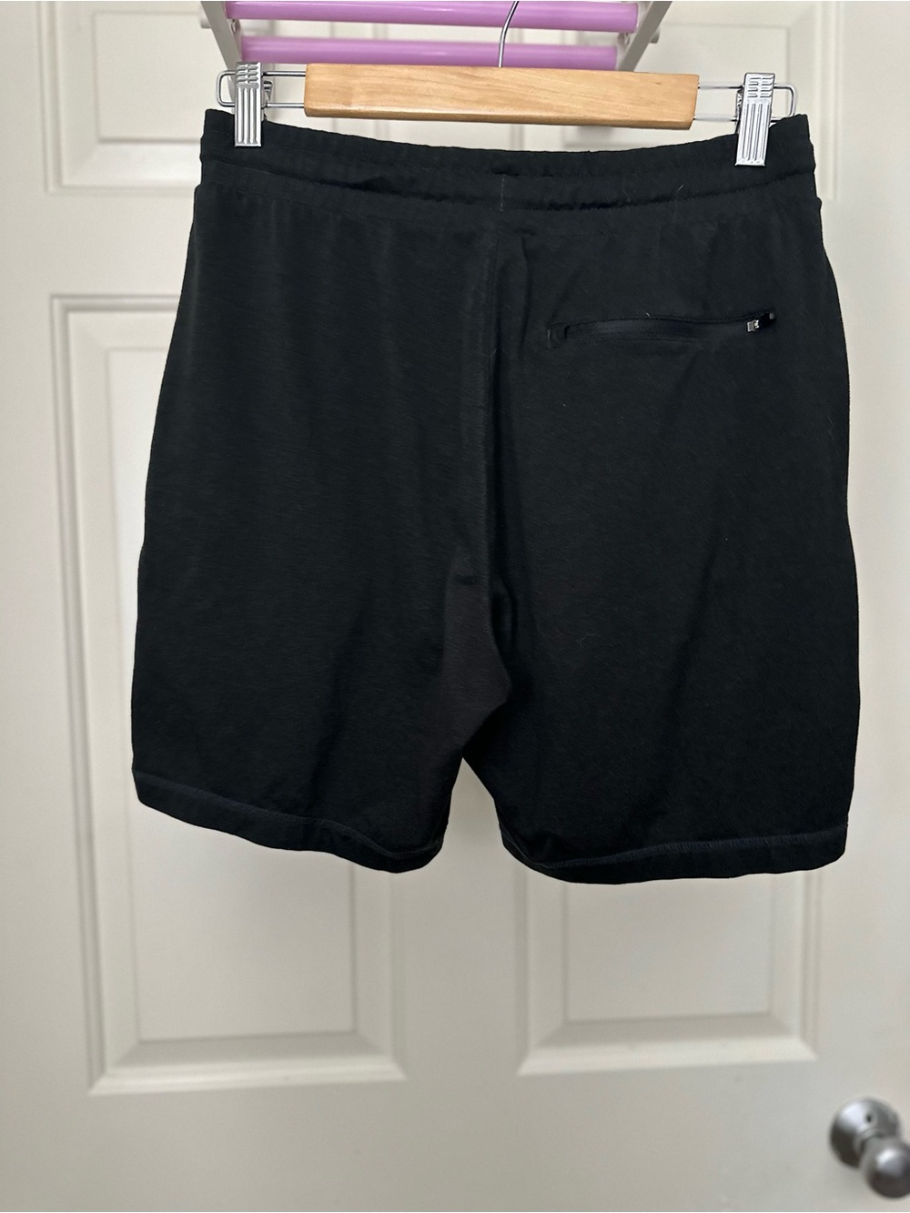 Vuori Ponto Shorts - Picture 3 of 4